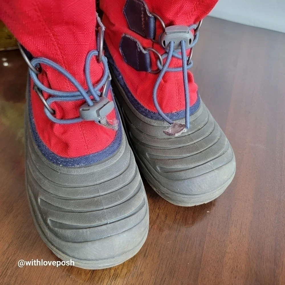 Sorel red kids size 1 winter boots